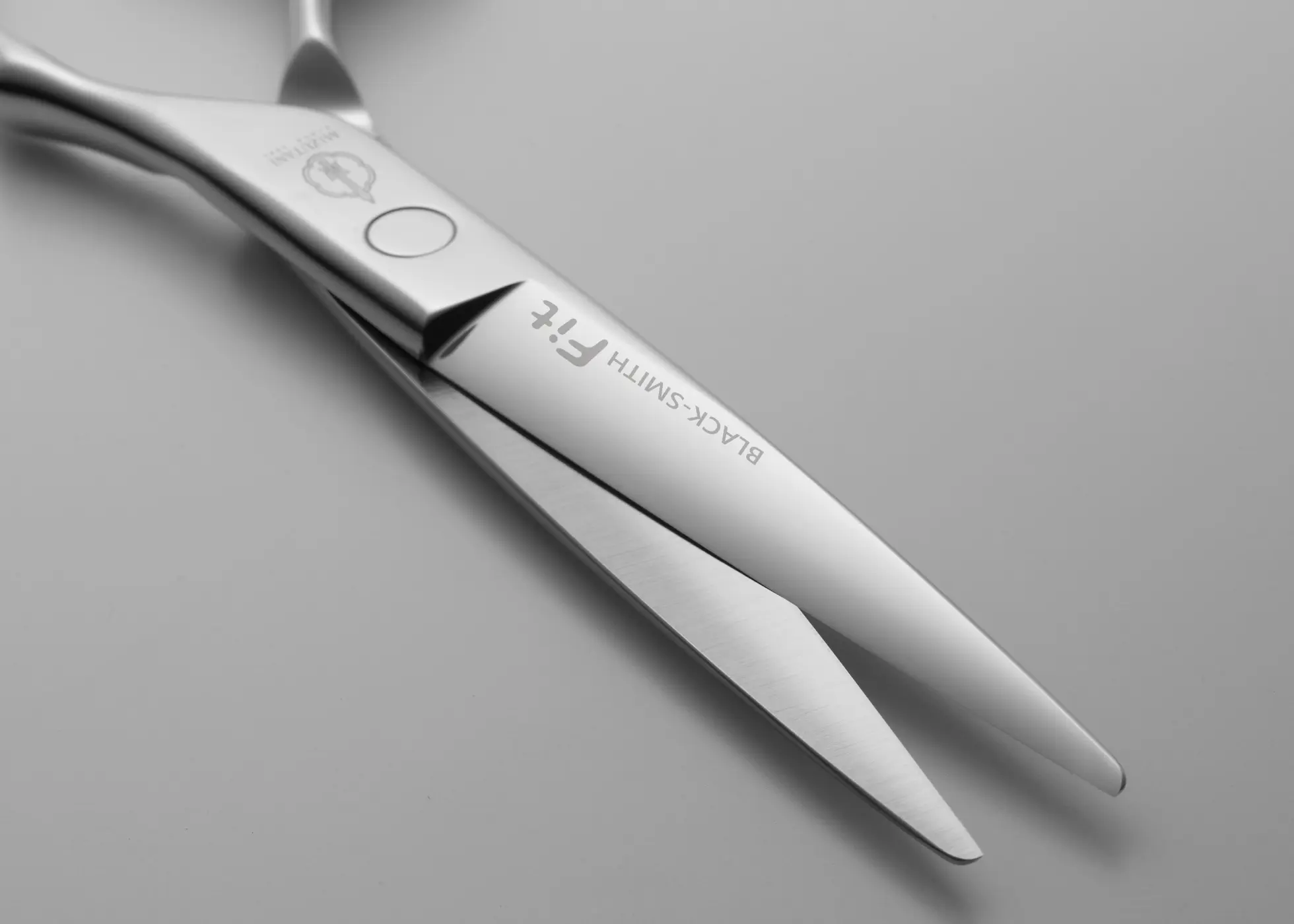 mizutani セニング　ミズタニシザー　ミズタニBLACK‑SMITHFit Blacksmith Fit – Mizutani Scissors